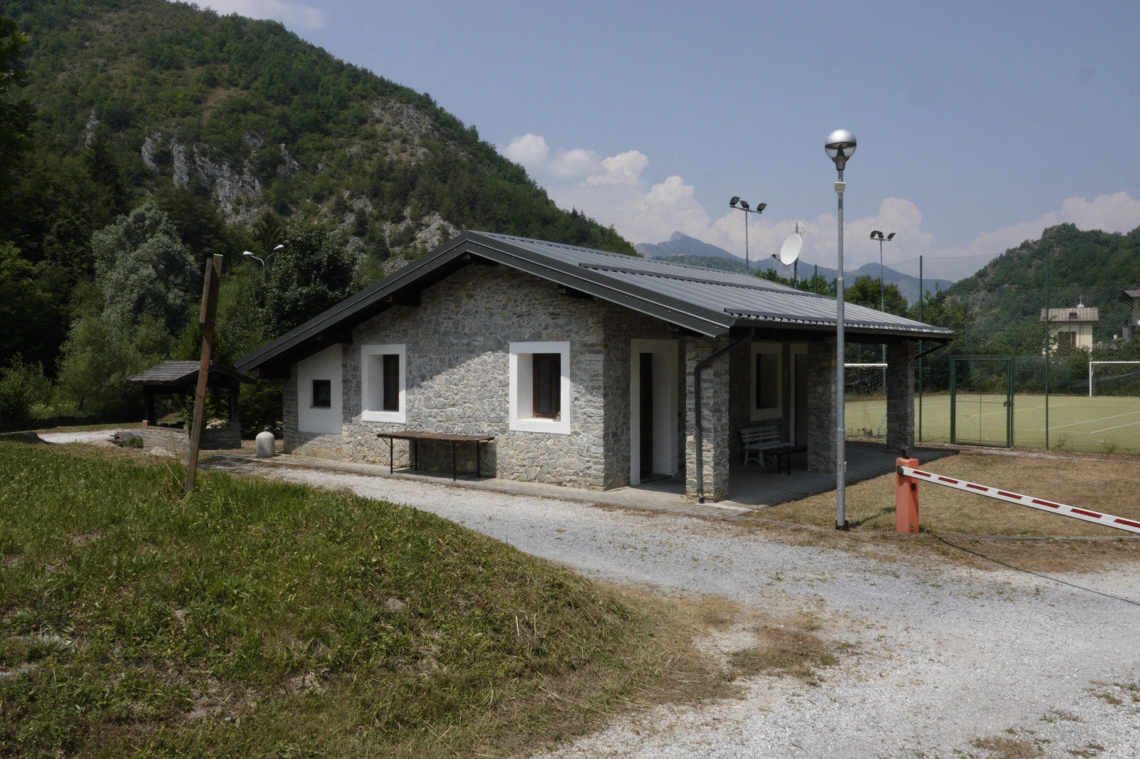 Cooperativa Montagne del Mare - Servizi aree aree attrezzate e parcheggi