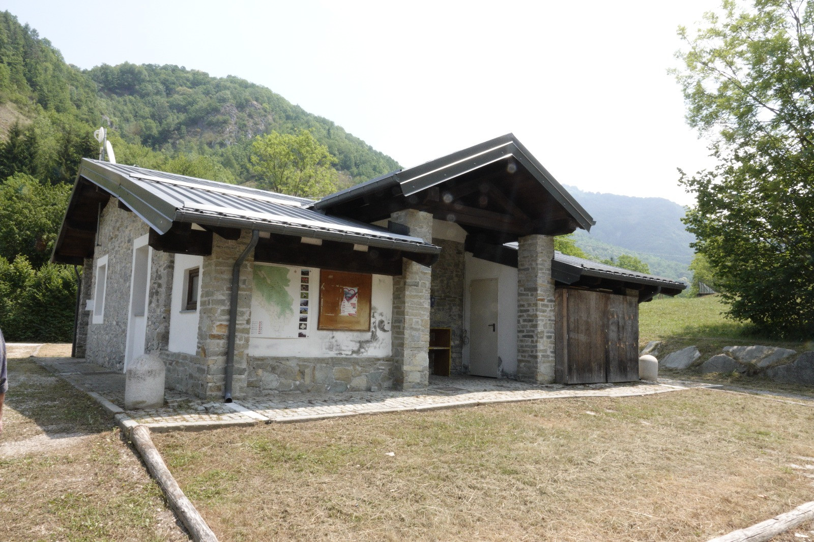 Cooperativa Montagne del Mare - Servizi aree aree attrezzate e parcheggi