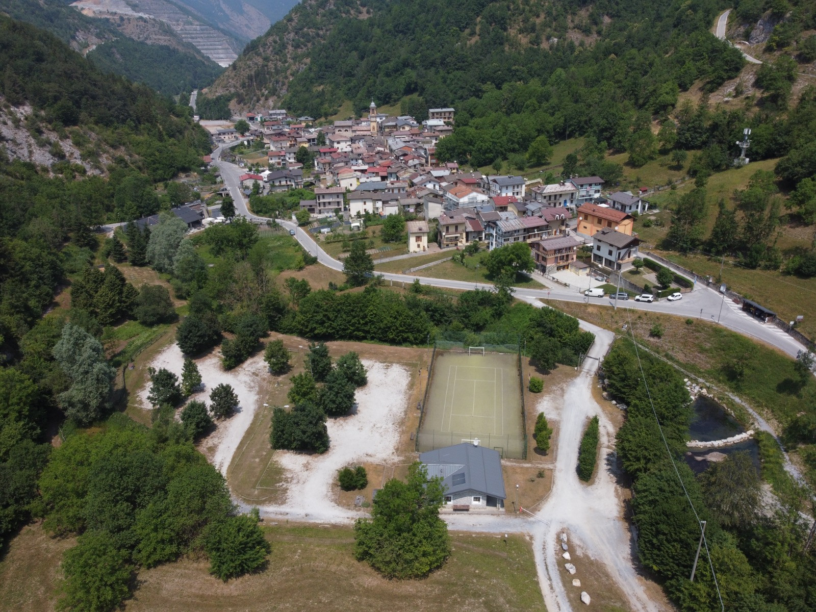 Cooperativa Montagne del Mare - Servizi aree aree attrezzate e parcheggi